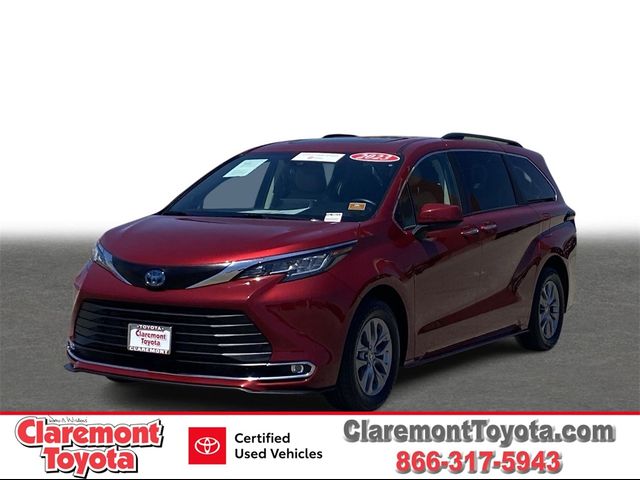 2023 Toyota Sienna XLE