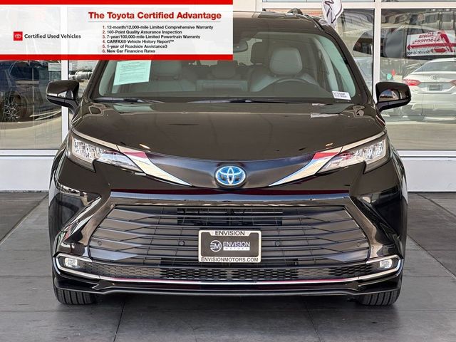 2023 Toyota Sienna XLE