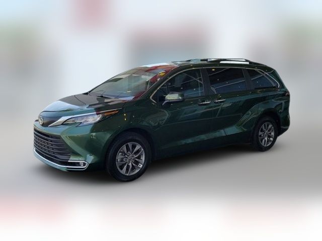 2023 Toyota Sienna XLE