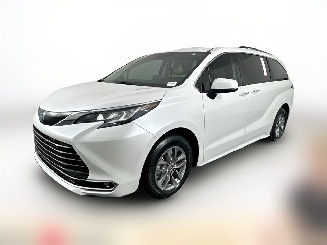 2023 Toyota Sienna XLE