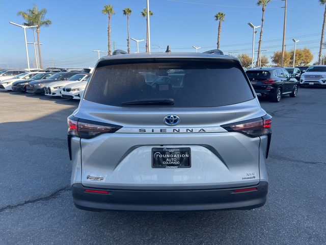 2023 Toyota Sienna XLE