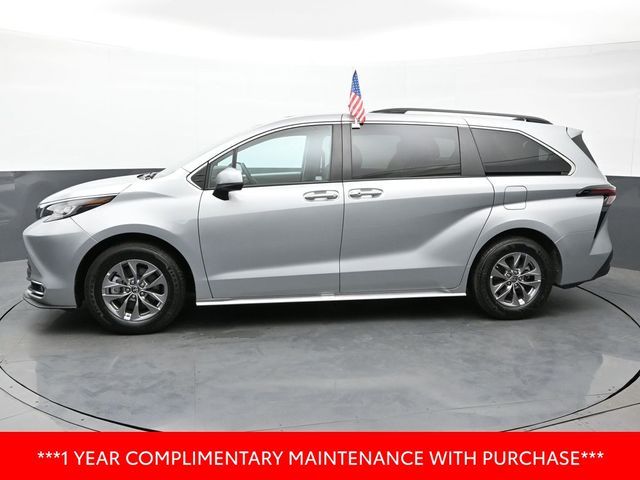 2023 Toyota Sienna XLE