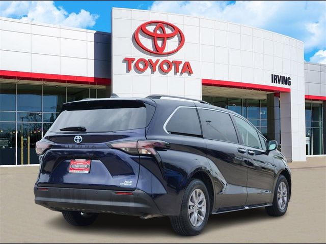 2023 Toyota Sienna XLE