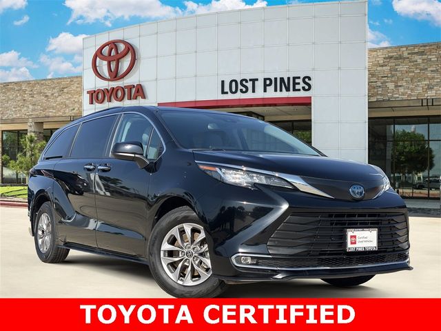 2023 Toyota Sienna XLE