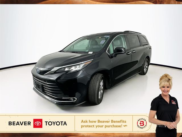 2023 Toyota Sienna XLE