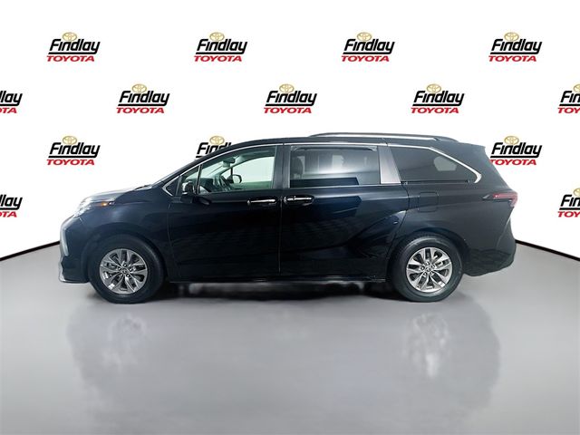 2023 Toyota Sienna XLE
