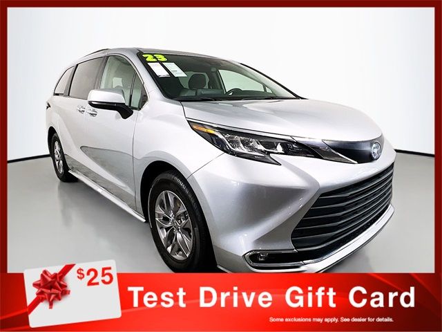 2023 Toyota Sienna XLE