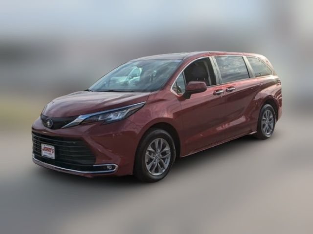 2023 Toyota Sienna XLE