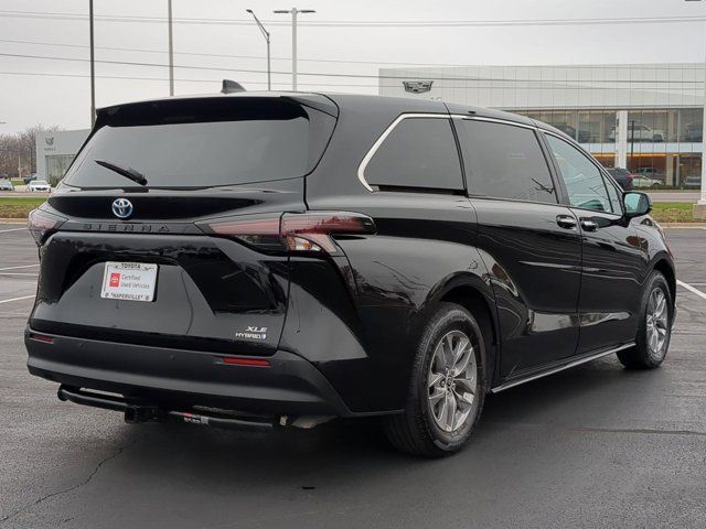 2023 Toyota Sienna XLE