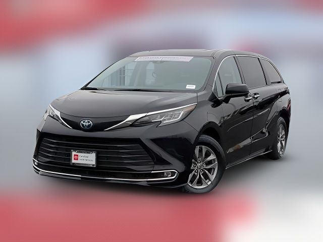 2023 Toyota Sienna XLE