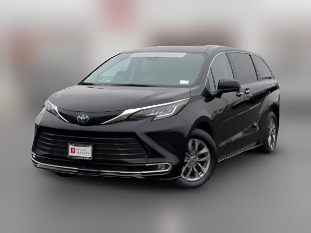 2023 Toyota Sienna XLE