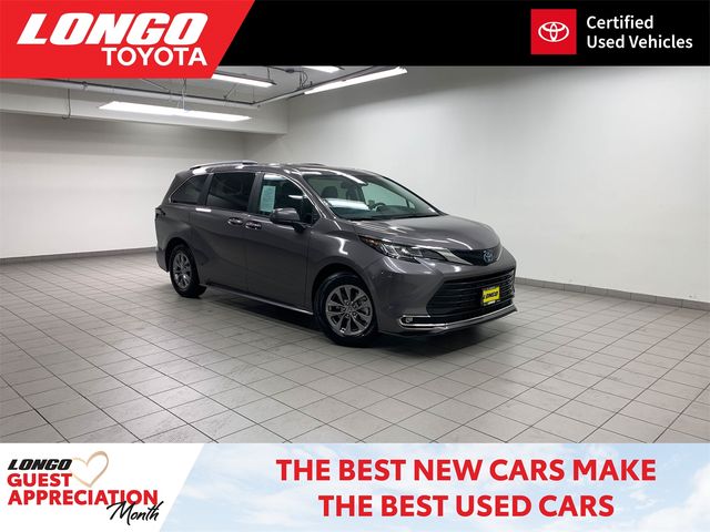 2023 Toyota Sienna XLE