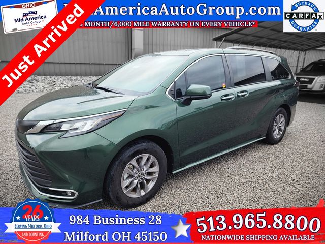 2023 Toyota Sienna XLE