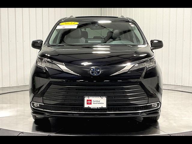 2023 Toyota Sienna XLE