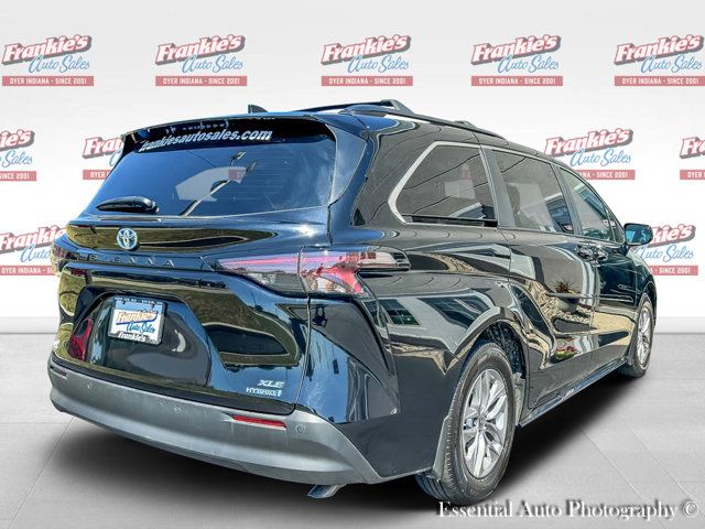 2023 Toyota Sienna XLE