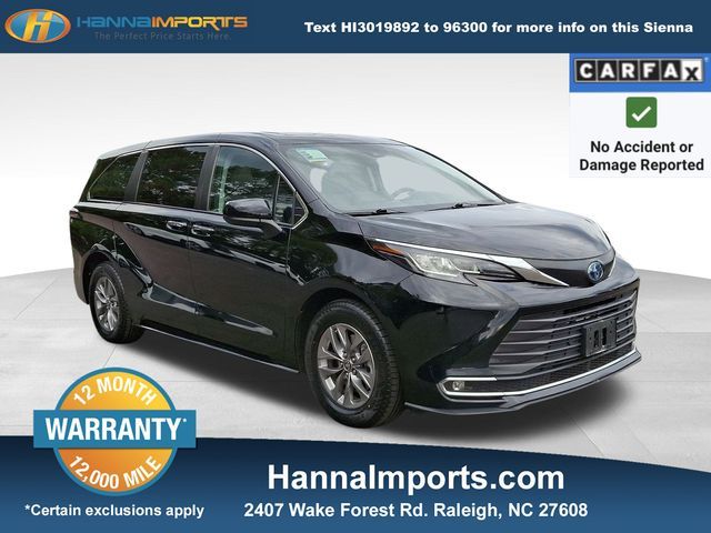 2023 Toyota Sienna XLE