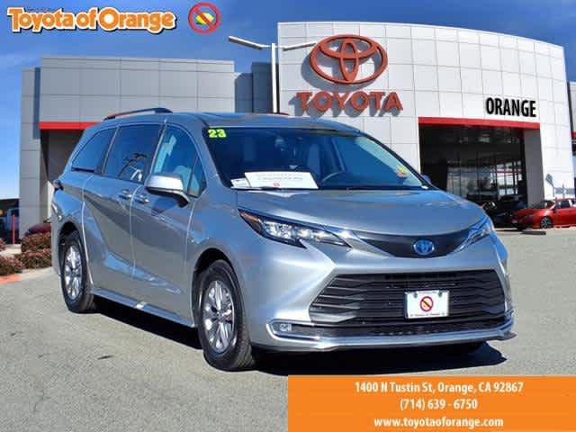 2023 Toyota Sienna XLE