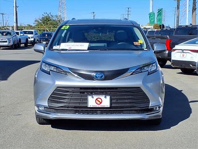 2023 Toyota Sienna XLE