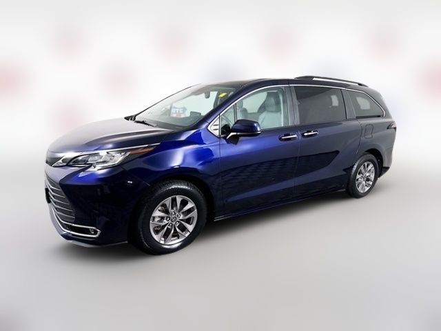 2023 Toyota Sienna XLE