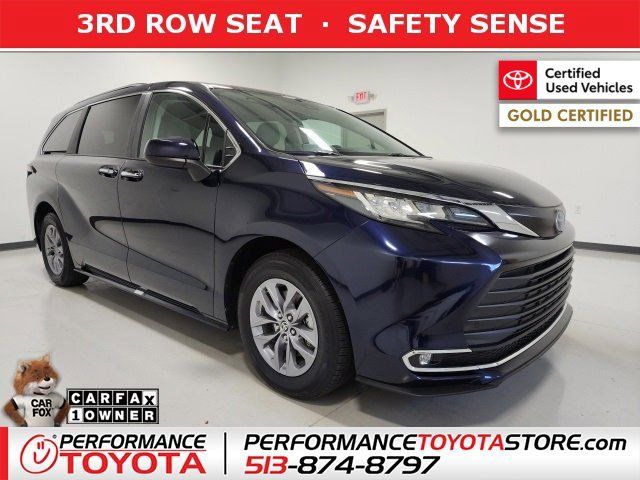 2023 Toyota Sienna XLE