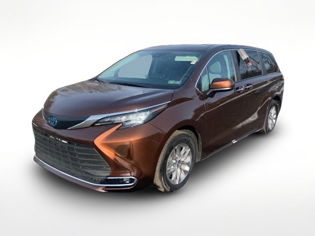 2023 Toyota Sienna XLE