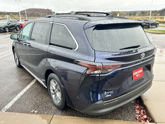 2023 Toyota Sienna XLE