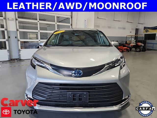 2023 Toyota Sienna XLE