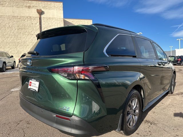 2023 Toyota Sienna XLE