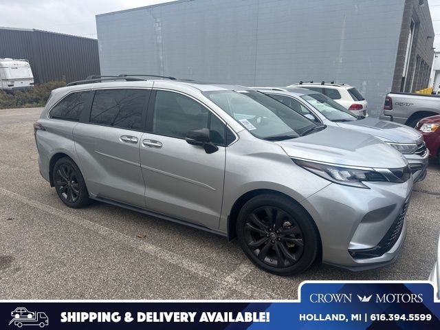 2023 Toyota Sienna XSE 25th Anniversary