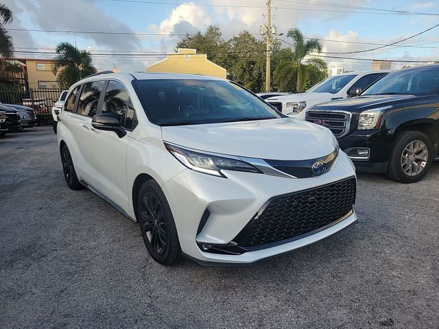 2023 Toyota Sienna XSE 25th Anniversary