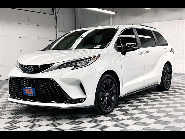 2023 Toyota Sienna XSE 25th Anniversary