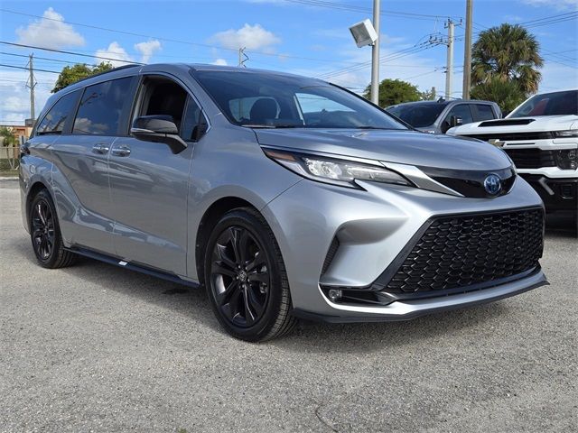 2023 Toyota Sienna XSE 25th Anniversary