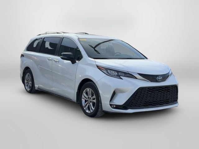 2023 Toyota Sienna XSE 25th Anniversary