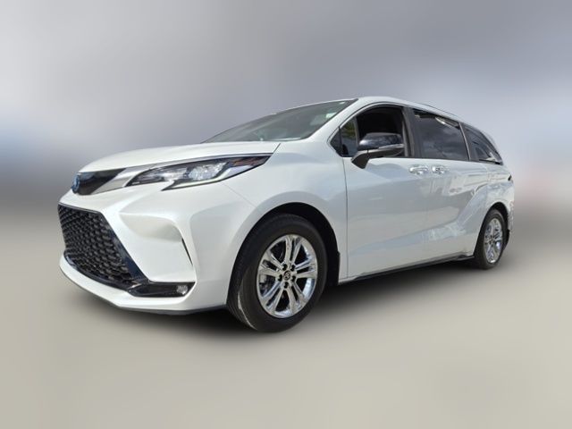 2023 Toyota Sienna XSE 25th Anniversary