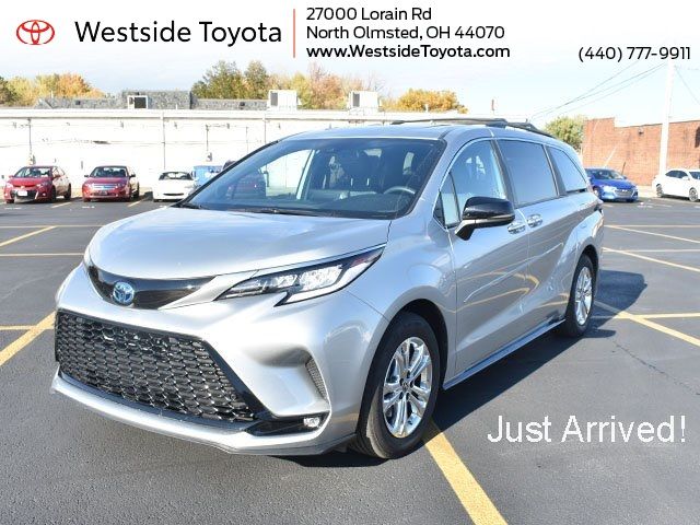 2023 Toyota Sienna XSE 25th Anniversary