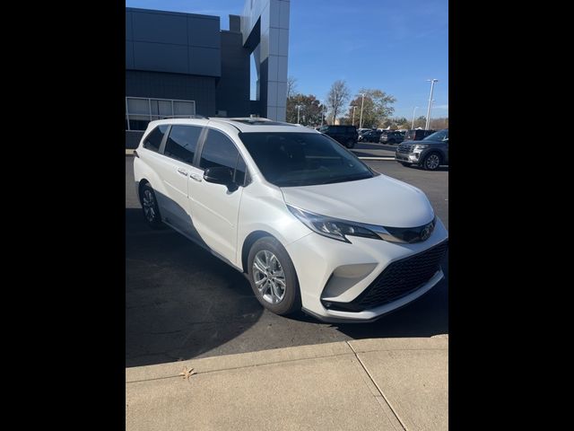 2023 Toyota Sienna XSE 25th Anniversary