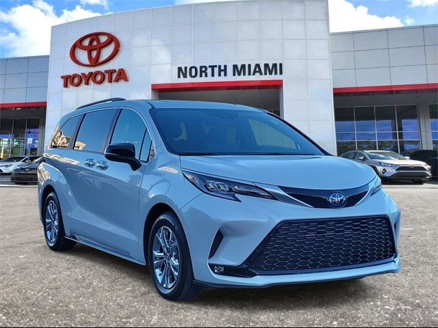 2023 Toyota Sienna XSE 25th Anniversary