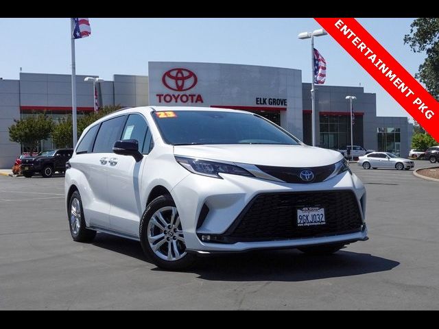 2023 Toyota Sienna XSE 25th Anniversary