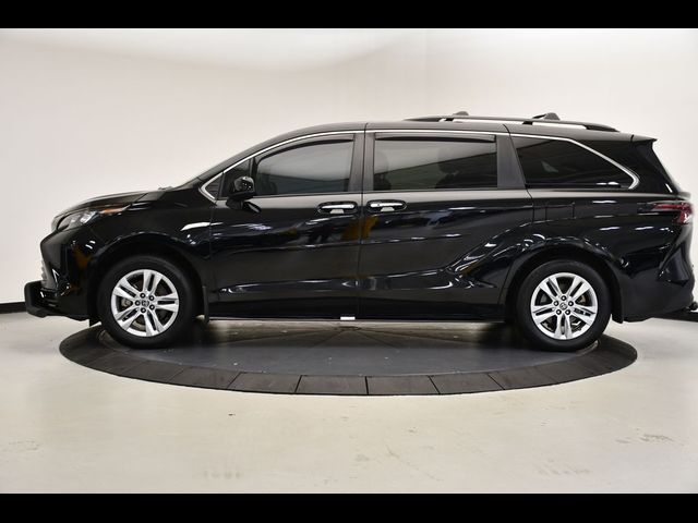 2023 Toyota Sienna XSE 25th Anniversary
