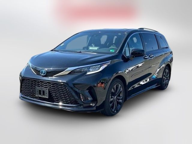 2023 Toyota Sienna XSE