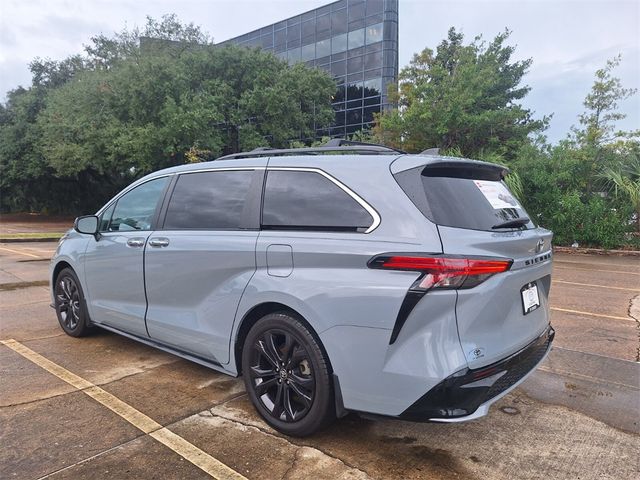 2023 Toyota Sienna XSE