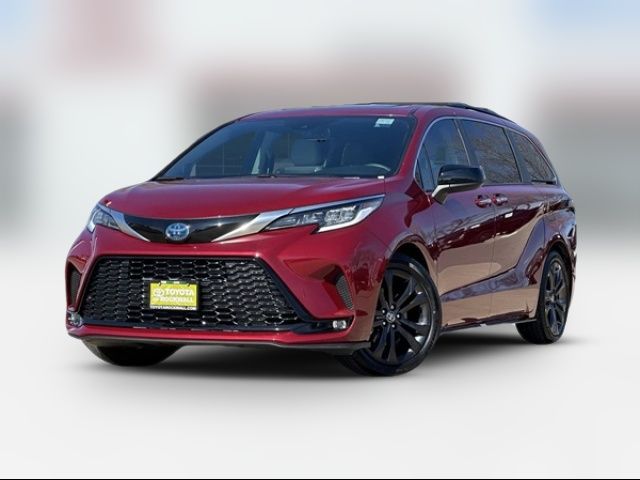 2023 Toyota Sienna XSE