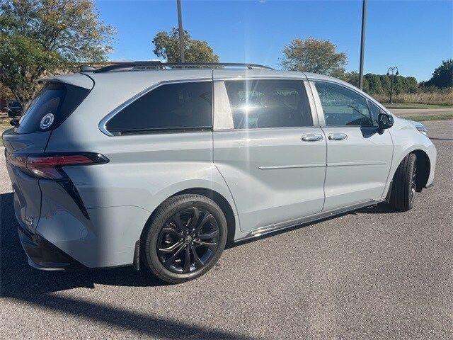 2023 Toyota Sienna XSE