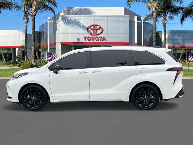 2023 Toyota Sienna XSE