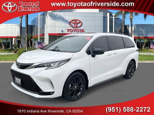 2023 Toyota Sienna XSE