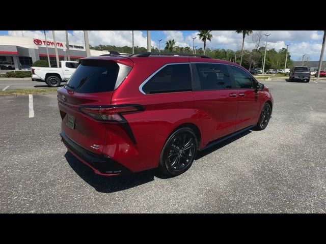 2023 Toyota Sienna XSE