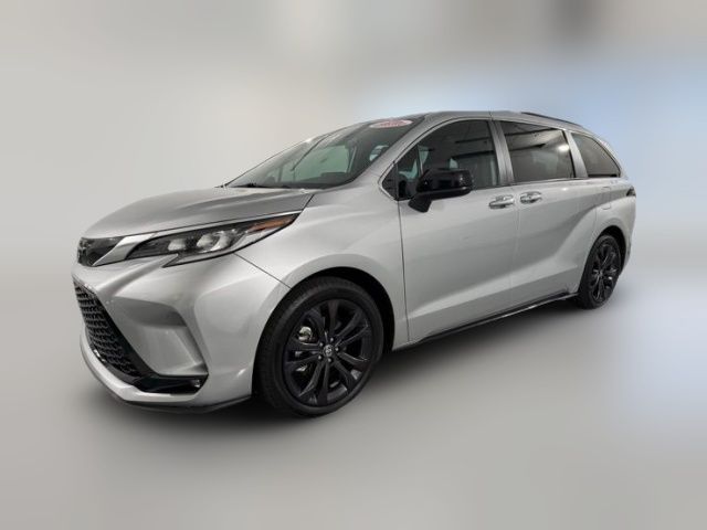 2023 Toyota Sienna XSE