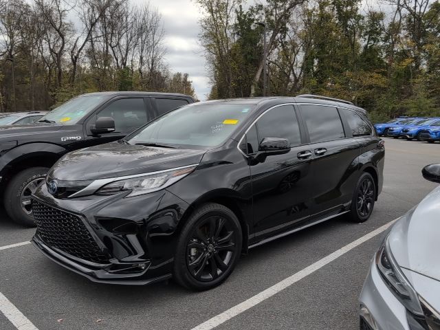 2023 Toyota Sienna XSE