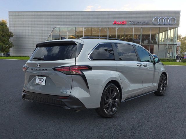 2023 Toyota Sienna XSE