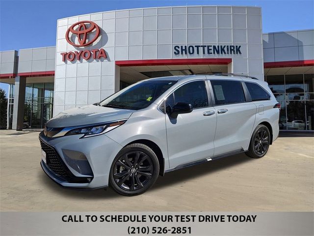 2023 Toyota Sienna XSE